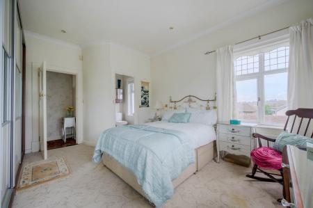 40-80 Bryansburn Rd.jpg