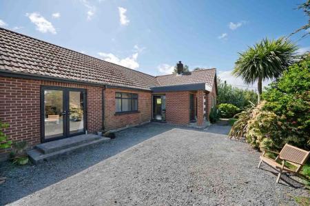 4-4 Grange Ave EXT.jpg