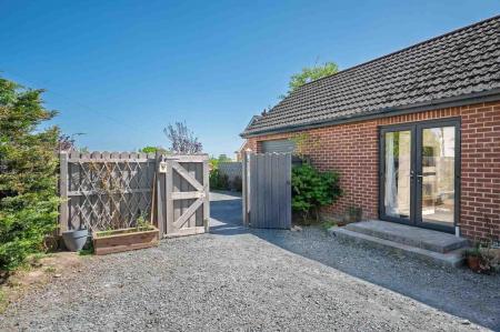 6-4 Grange Ave EXT.jpg