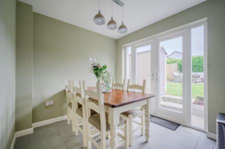 15-19 Shaftsbury Park.jpg