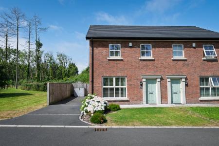 54 Helens Wood Way-2.jpg