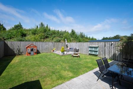 54 Helens Wood Way-6.jpg
