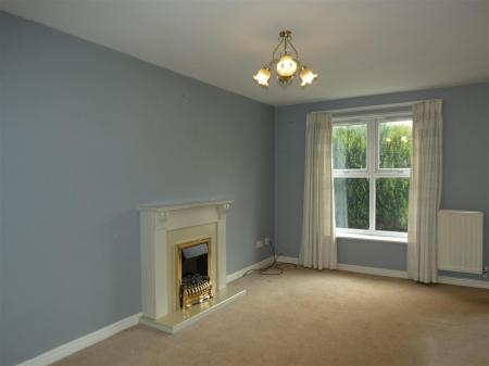 19 Cookson Way - living room.JPG