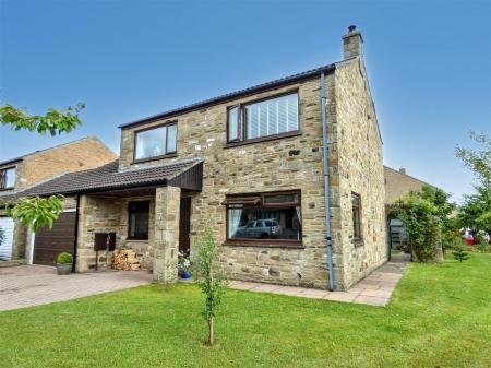 7 St Trinians - main.JPG