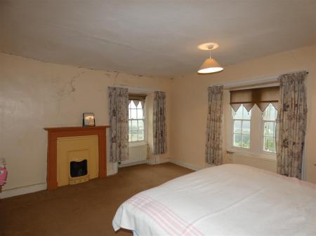 West Applegarth - bedroom.JPG