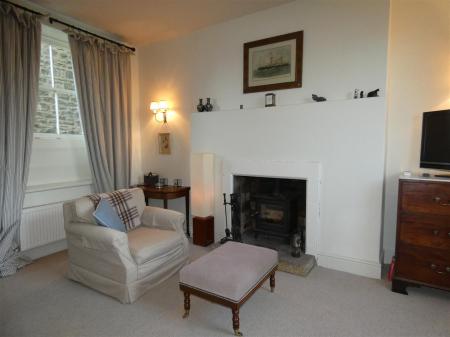 Gilling Lodge - Living Room 1.JPG