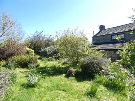 The Old Blacksmiths Shop - gdn1.JPG