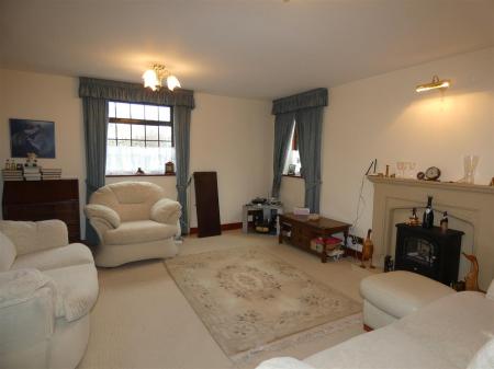 The Old Blacksmiths Shop - family room.JPG
