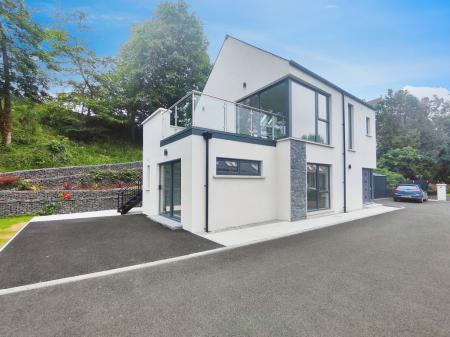 a83b3753-IMG_2025072