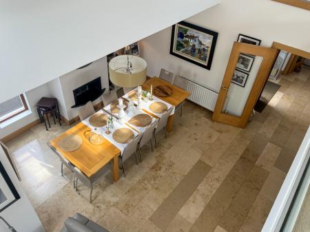 Mezzanine Floor Gall