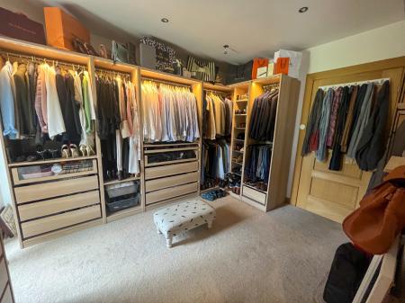 Bedroom 2 - GF (Dres