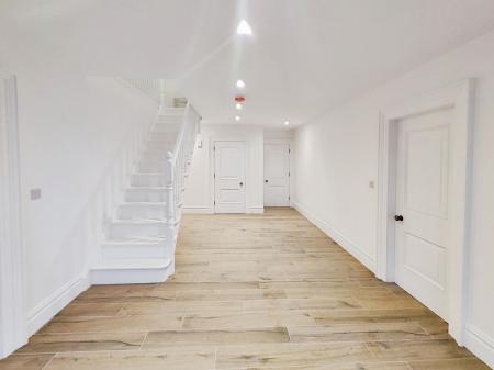 d086c7f3-IMG_2025122