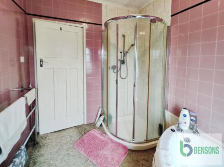 61bf8c44-IMG_2025060