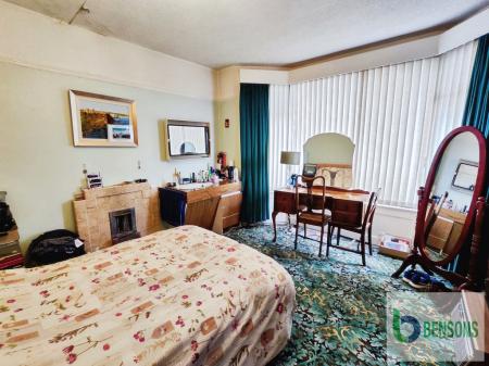 978e11e1-IMG_2025060