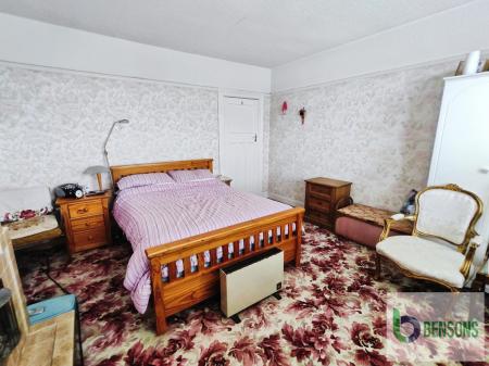 2bae20eb-IMG_2025060