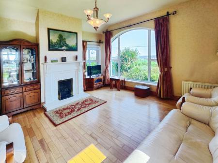 a383f2cb-IMG_2025061