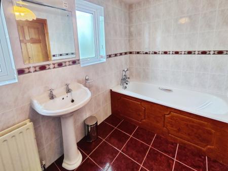 975eeee0-IMG_2025061