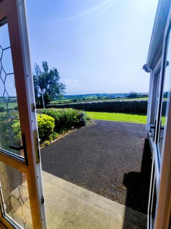 90a7a634-IMG_2025061