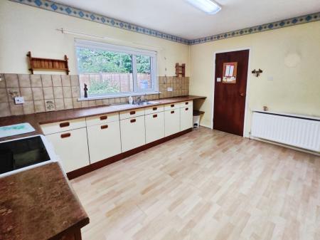 9b453430-IMG_2025061