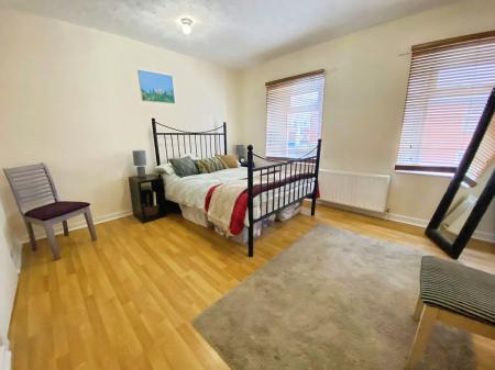 014eef55-f757b70a-95