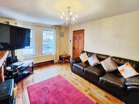 570b0499-IMG_2025120