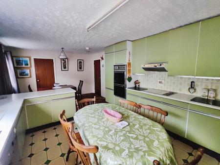 c8993489-IMG_2026011