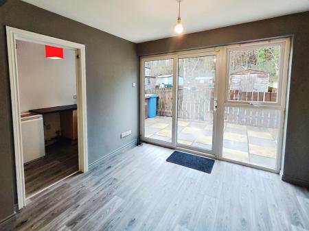 064d61be-IMG_2026011