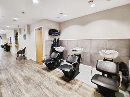 36466967-IMG_2025011