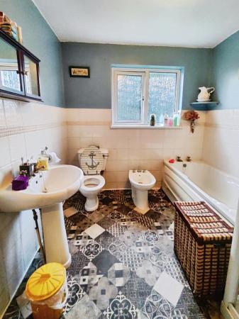 a76c51ef-IMG_2026012