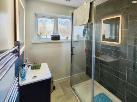 aa69d30a-IMG_2026012