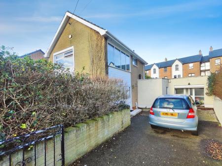 f31f97cd-IMG_2026012