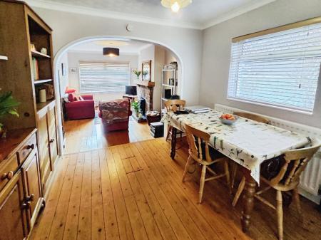 35b98c73-IMG_2026012