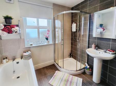 2755cb25-IMG_2026021