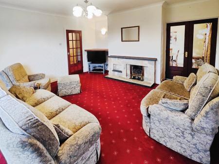 f2a00bf7-IMG_2026021