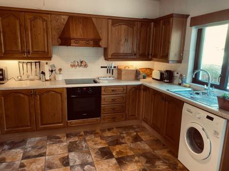 63f872b1-631e-4e45-8