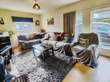 8f69b3e3-IMG_2026022