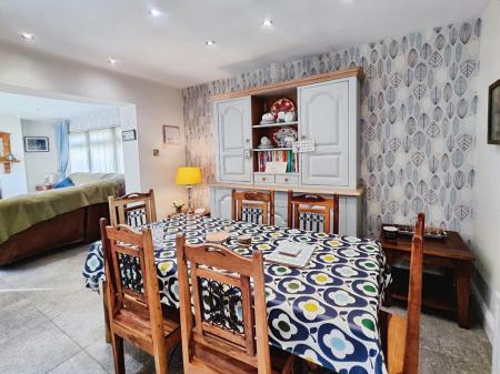 ab555e4f-IMG_2026031