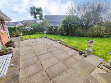 bebfdbe9-IMG_2026033