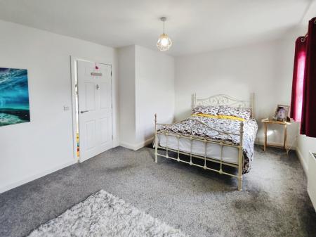 36757963-IMG_2026040