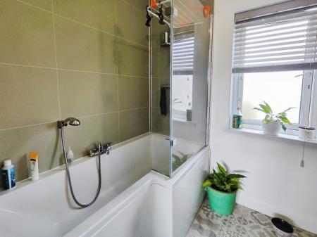 efb453af-IMG_2026040