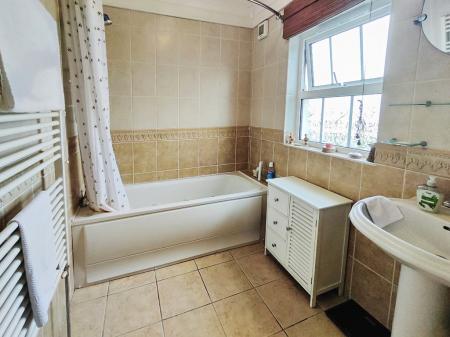 c65bd088-IMG_2026041