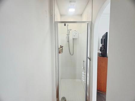 8903ff74-IMG-2026091