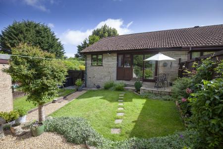 23 Nettlebed Nursery_Garden