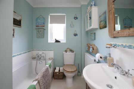 23 Nettlebed Nursery_Bathroom