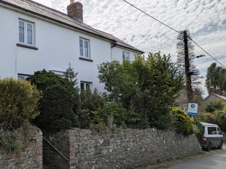 Hillview_Front Aspect