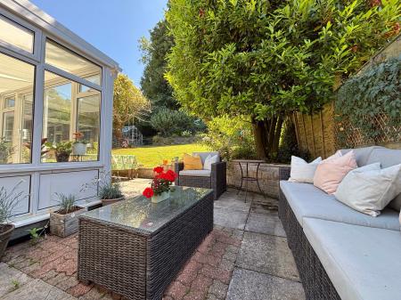 20 Yeatmans Close_Patio (1)