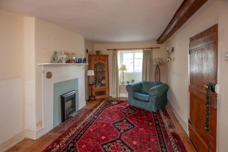 57Sal St_Sitting Room