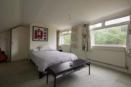Greenacres_Bedroom One