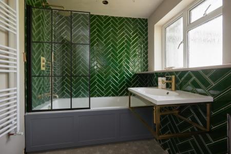 Greenacres_Bathroom