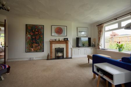 Greenacres_Sitting Room (1)